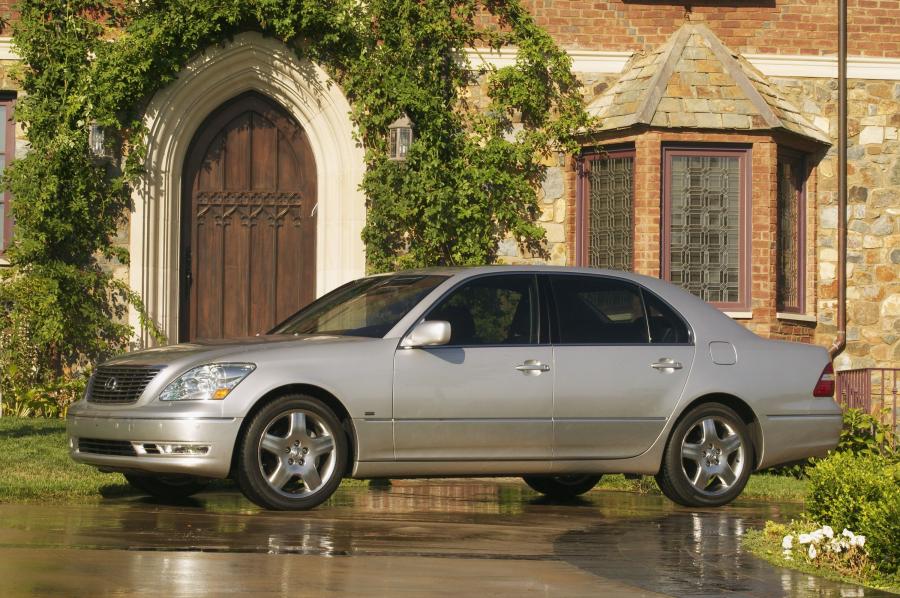  Lexus LS430 2004 года  (фото 14 из 16)